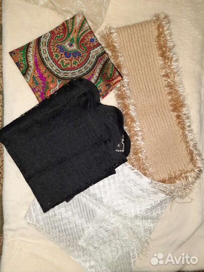 Шапки, шарфы, платки, перчатки