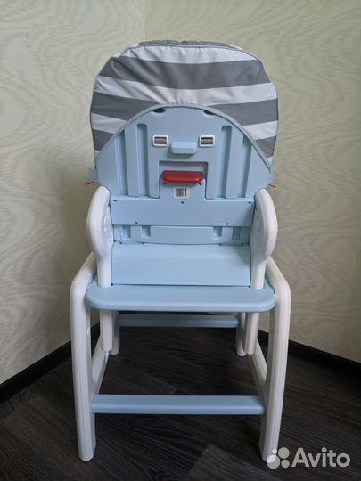 Стульчик для кормления Happy Baby oliver