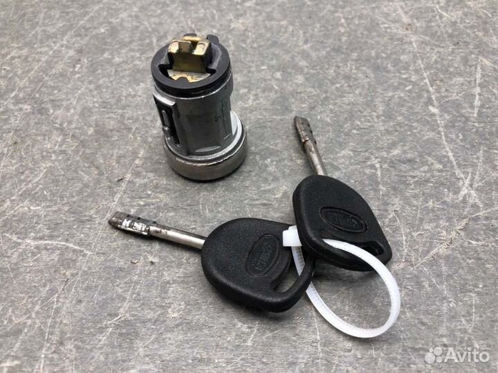 Замок зажигания Ford Focus DNW fydd 2001