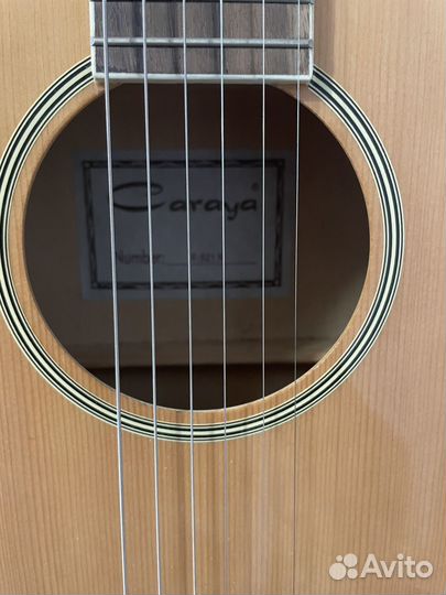Акустическая гитара Caraya