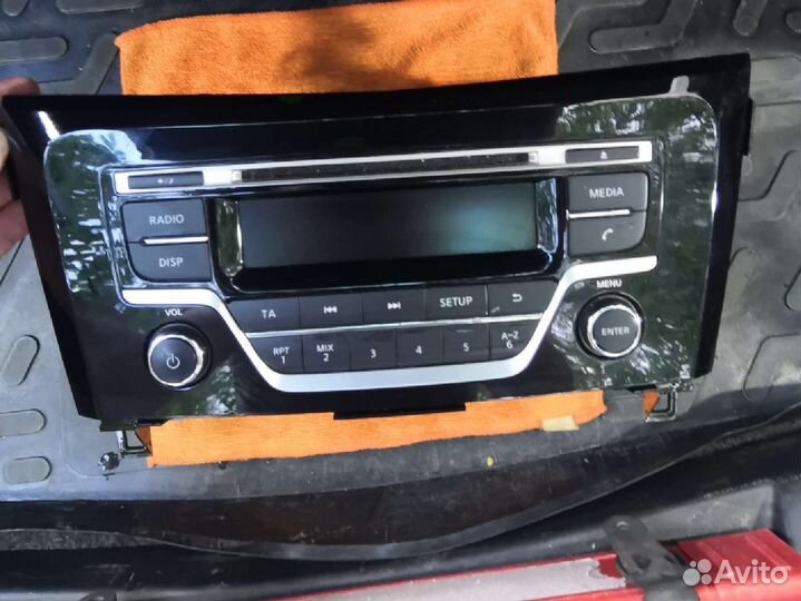 Магнитола Nissan