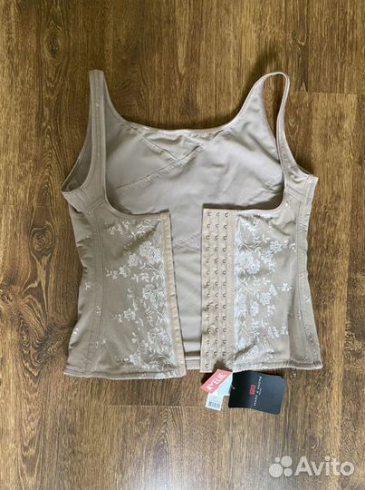 Новый корсет с биркой - утягивающее белье