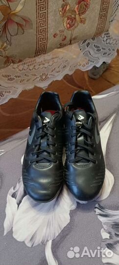 Продам бутсы