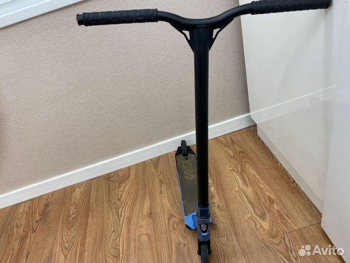 Трюковой самокат skip