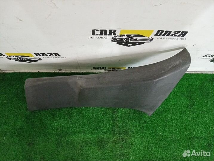 Обшивка стойки центральная правая R Renault Megane