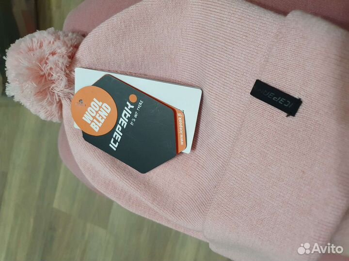 Шапка новая женская зимняя Icepeak