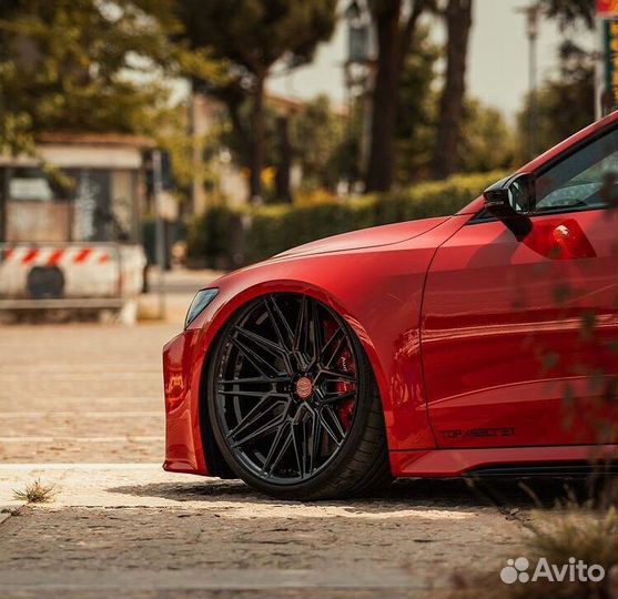 Кованые диски R23 GT Performance на Audi RS6, RS7