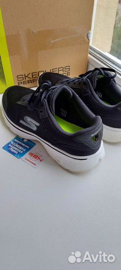 Кроссовки Skechers GoWalk 4 42.5 размера