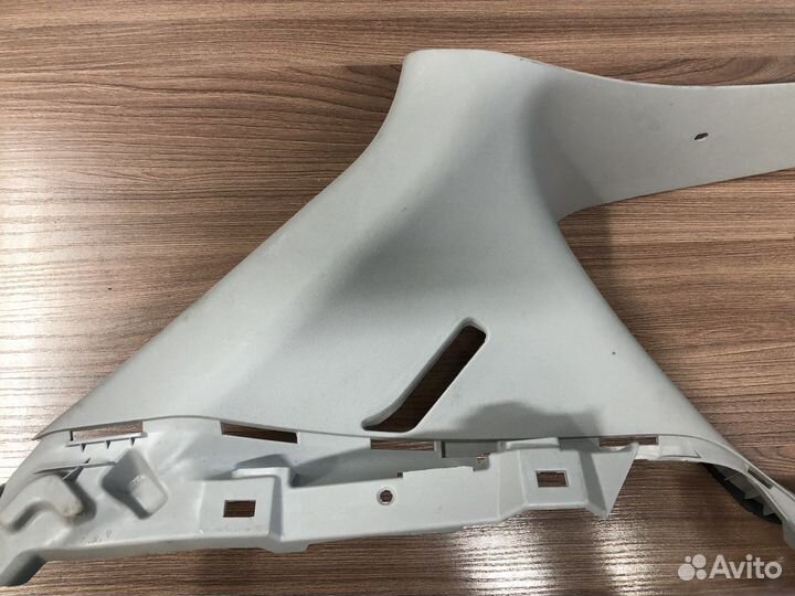 Накладка багажника левая Mazda 3 BK 2002-2008