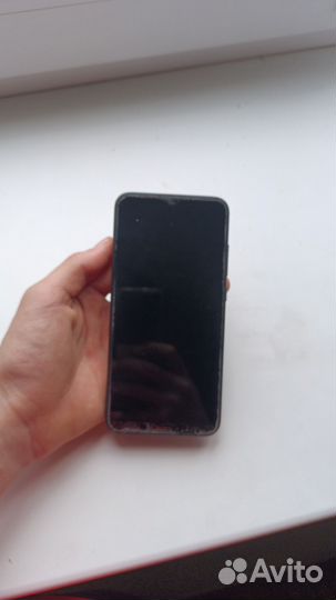 Xiaomi Redmi 8, 4/64 ГБ