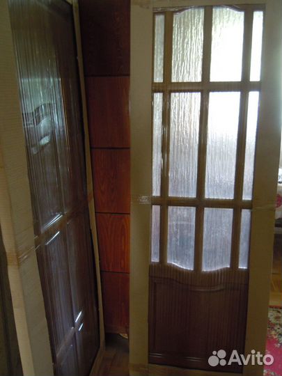 Двери межкомнатные деревянные из массива