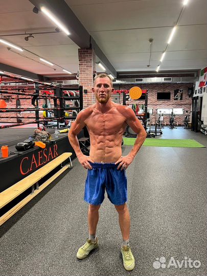 Тренер по тайскому боксу