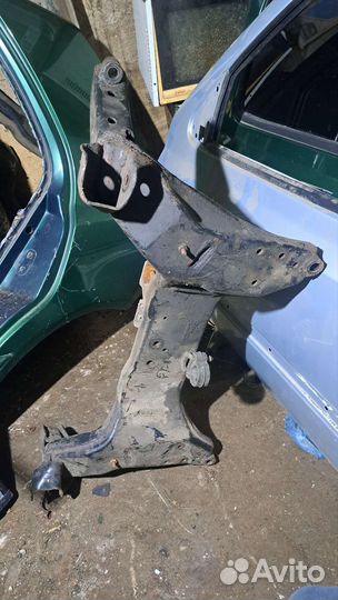 Подрамник nissan almera n16