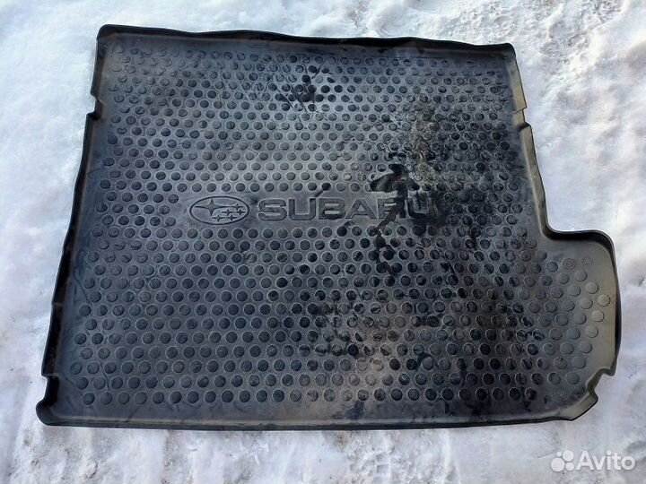Коврик в багажник оригинальный Subaru Tribeca 2009