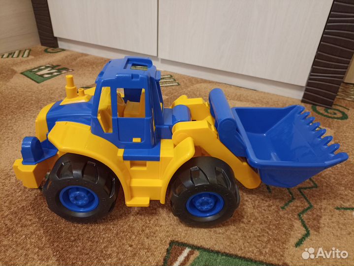 Продам детские машины