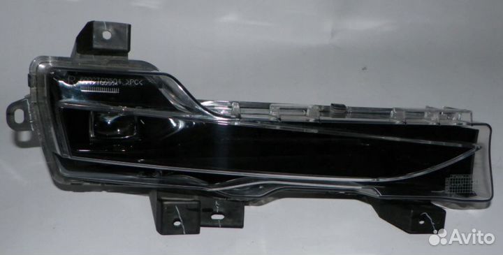 Фара противотуманная правая Tesla 3 III