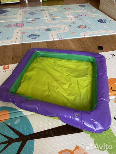 Надувной бассейн