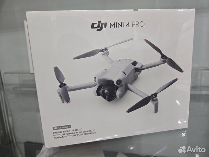 Квадрокоптер Dji Mini 4 Pro Fly More Combo Plus