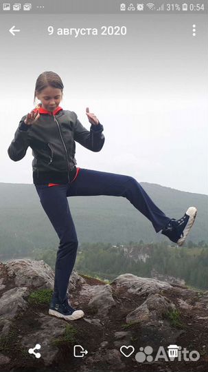 Костюм спортивный