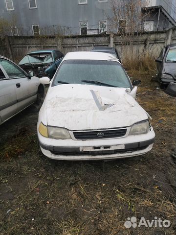 Toyota carina е 1992 г.в(разбор)