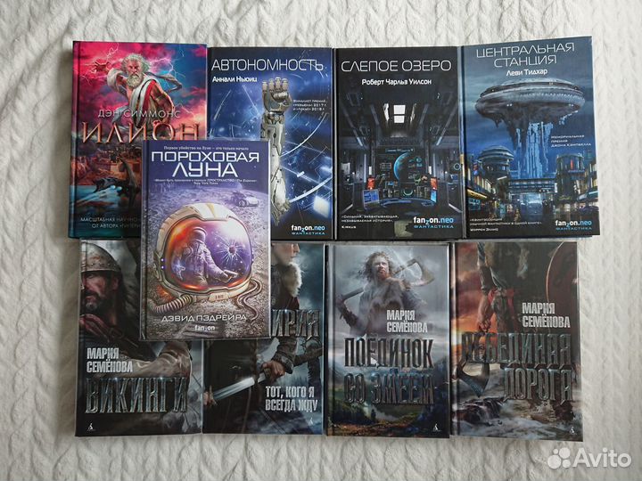 Комиксы, артбуки, книги