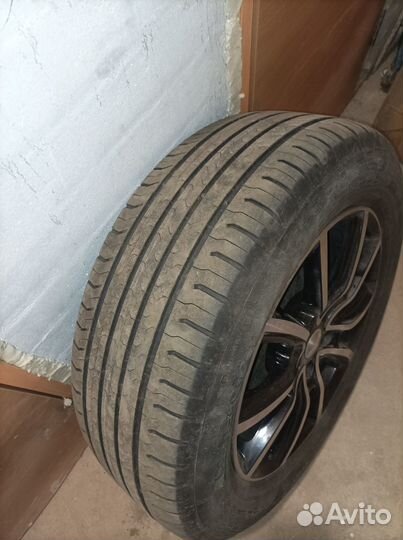 Continental Conti.eContact 235/55 R17