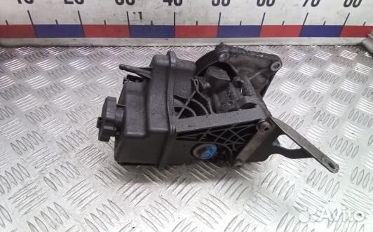 Насос гу дизельный mercedes benz C-class W204 (ZNP13BT01)