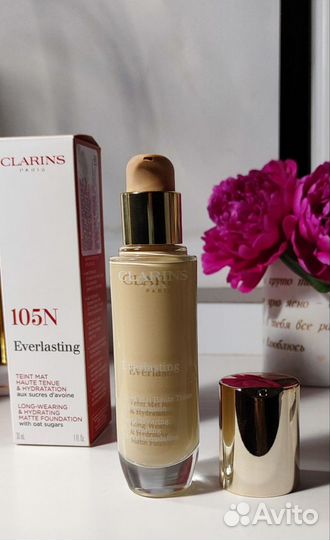 Тональный крем clarins