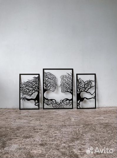 Настенное панно из металла