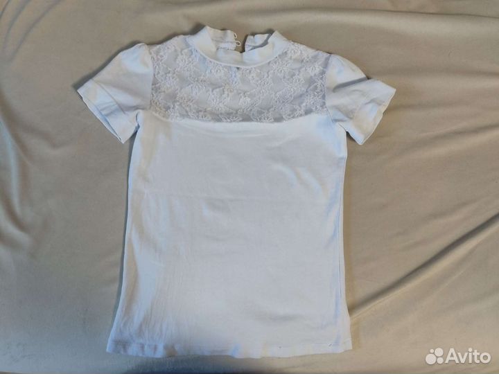 Блузка белая