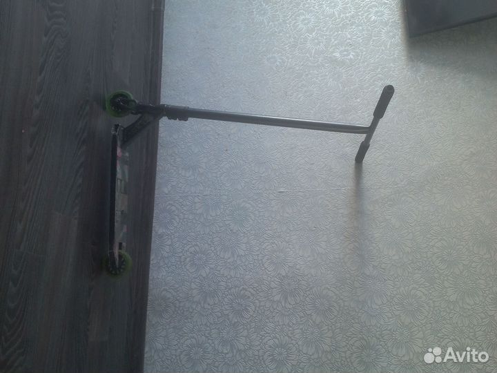 Трюковой самокат tech team стрит