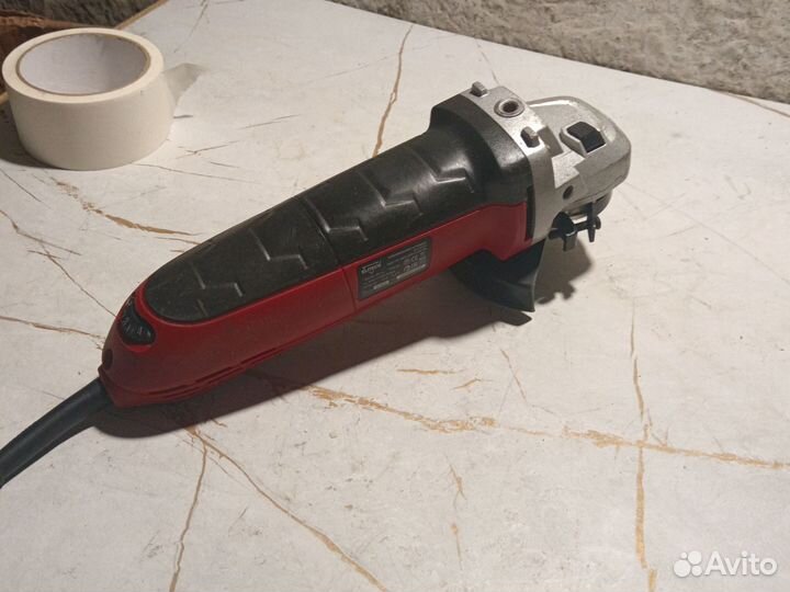 Ушм болгарка Elitech мшу 10-125Э не рабочая