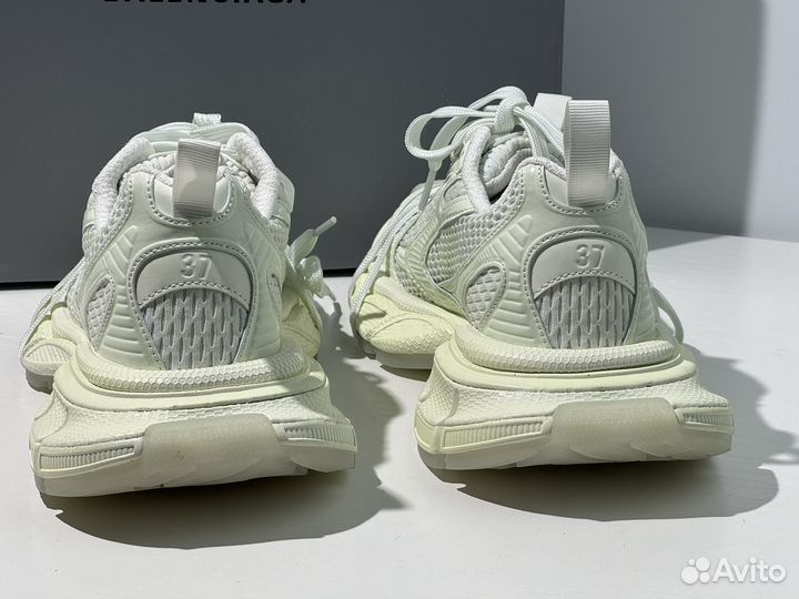 Кроссовки Balenciaga 3XL Sneaker White Glow