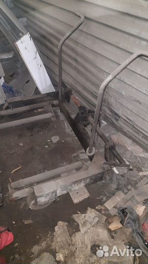 Подкатная тележка