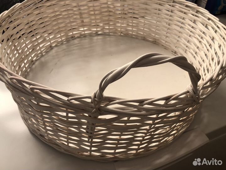 Корзина плетеная