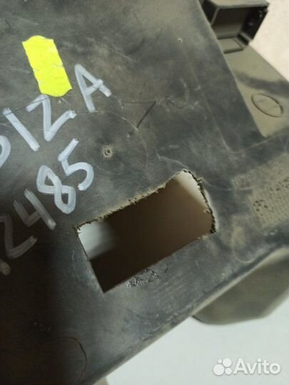 Накладка декоративная Seat Ibiza IV 2002-2008