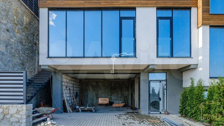 Таунхаус 225,7 м² на участке 1,5 сот.