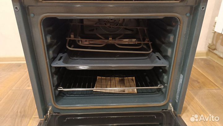 Духовой шкаф