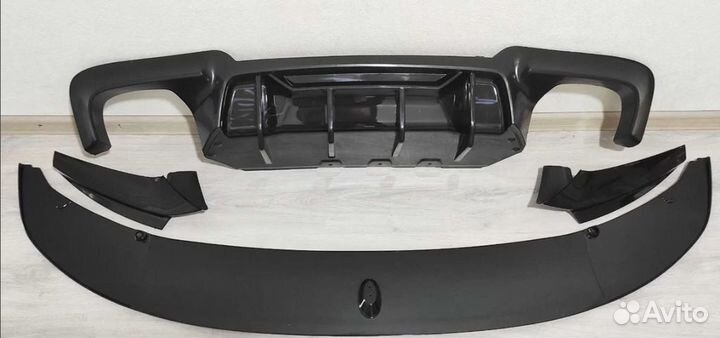 Сплиттер BMW F10 глянец