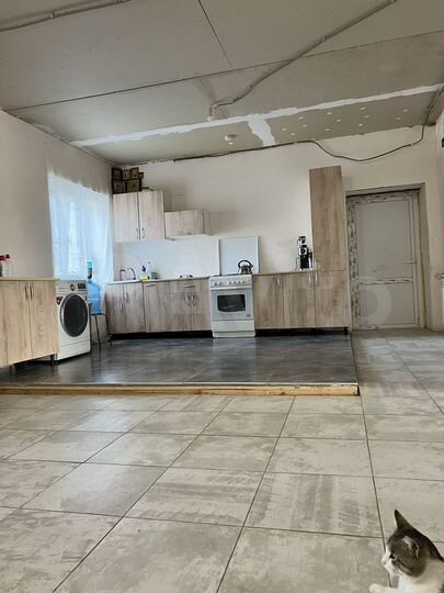 Дом 215 м² на участке 13 сот.