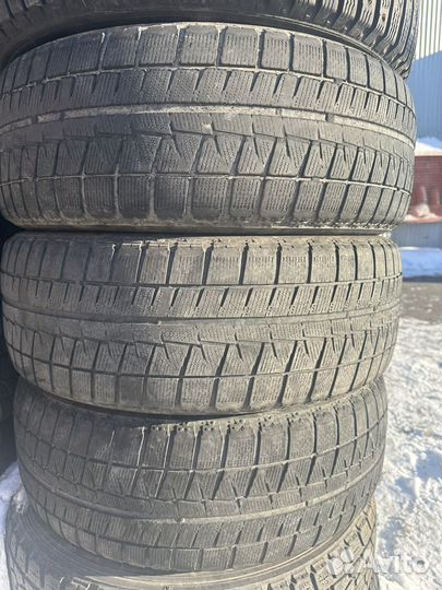 Bridgestone Blizzak Revo GZ 215/60 R16