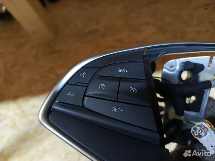 Кнопки руля Cadillac XT5 2016-2023