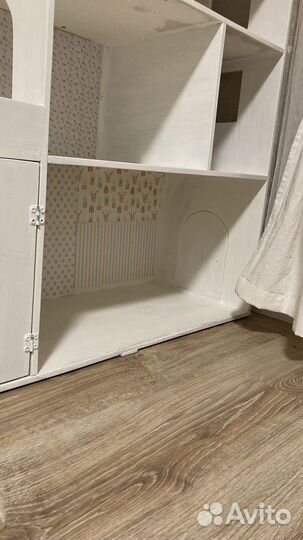 Большой кукольный домик