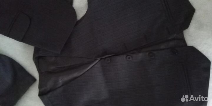 Пакет школьных вещей на мальчика 7-8 лет