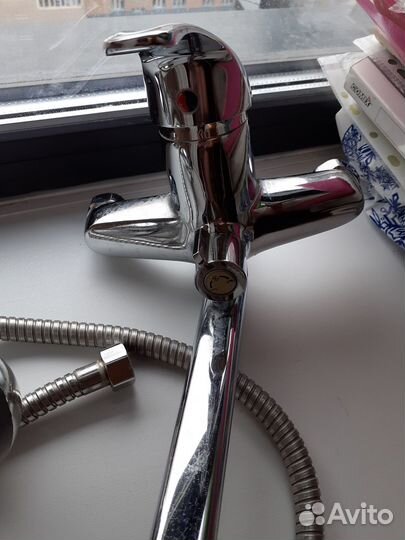 Смеситель для ванны с душем бу