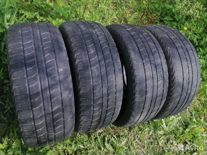 Kumho Road Venture APT KL51 235/55 R18