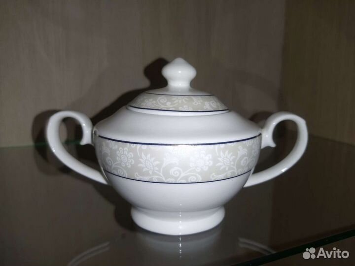 Чайный фарфоровый сервиз новый
