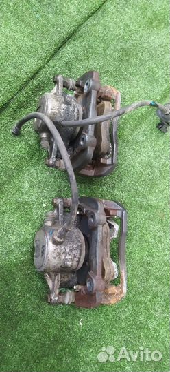 Колодки тормозные передние Mercedes C200 Cgi 204