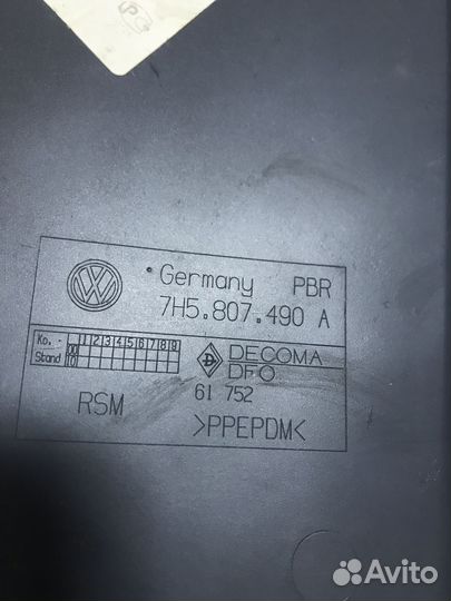 Заглушка бампера Volkswagen Multivan