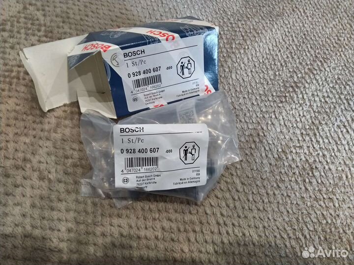 Регулятор давления топлива Bosch 0928400607